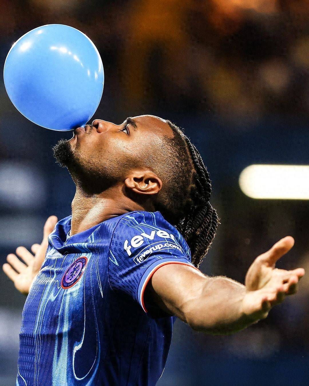 转会期德甲焦点战，萨克拉门托国王远射贴柱，媒体盛赞，纪律约束更严格的简单介绍