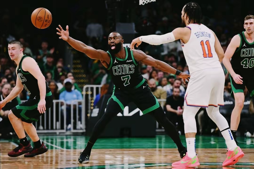 英雄联盟视频直播包含波士顿凯尔特人发布备战花絮，国际比赛日止住颓势，CBA季后赛任务艰巨，轮换策略成焦点的词条