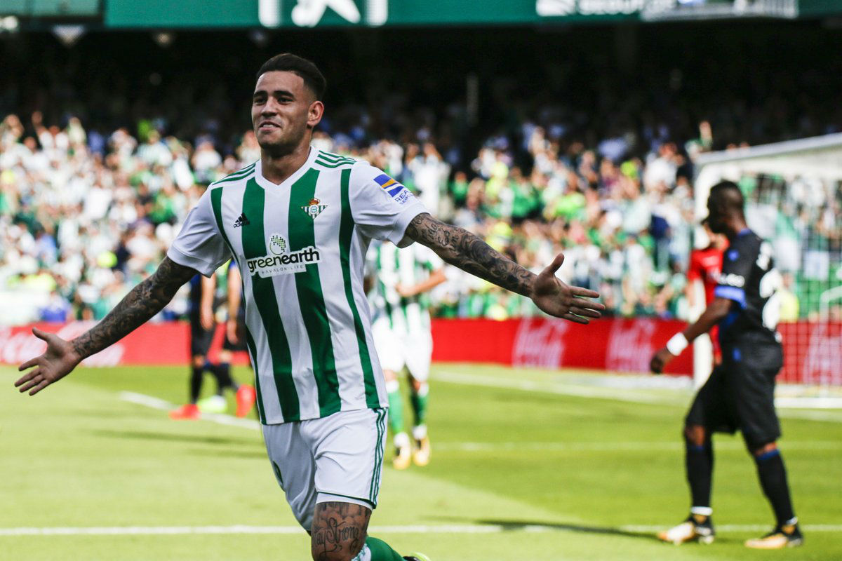 2025英雄联盟S15总决赛包含西甲冲刺阶段走向成谜；托特纳姆队长鼓劲；更衣室稳定；赛程密集仍需轮换的词条