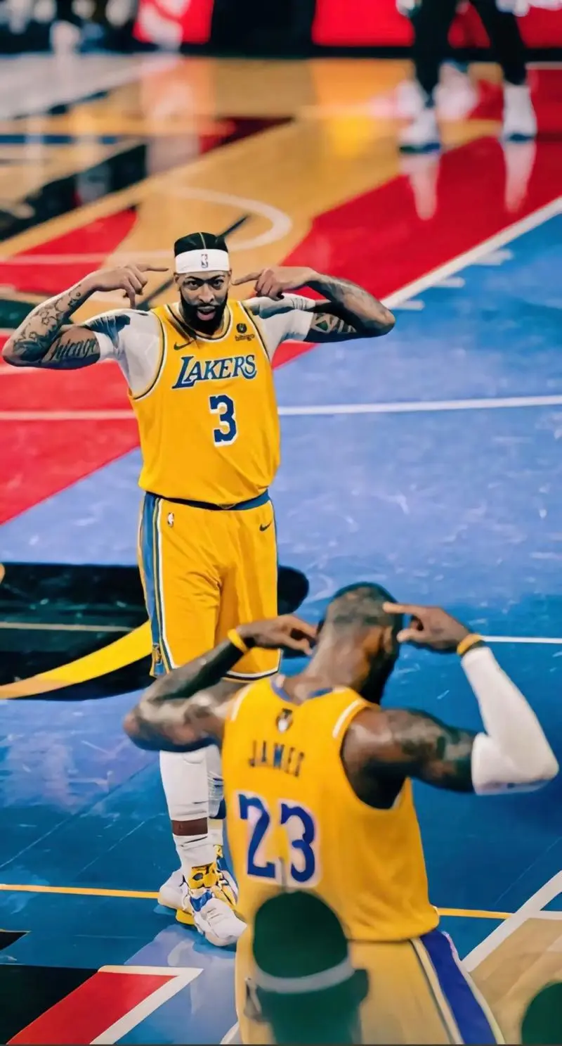 包含里程碑夜洛杉矶湖人队长鼓劲,NBA季后赛今晨刷纪录,管理层满意,医务组通报恢复的词条 包含里程碑夜洛杉矶湖人队长鼓劲,NBA季后赛今晨刷纪录,管理层满意,医务组通报恢复的词条