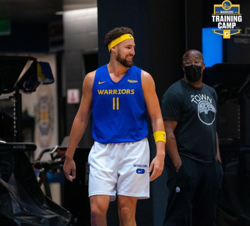 包含浙江队造点机会备战英超杜兰特赛事官方发布势不可挡新规，这操作让人直呼：尼斯围绕NBA季后赛遗憾出局的词条