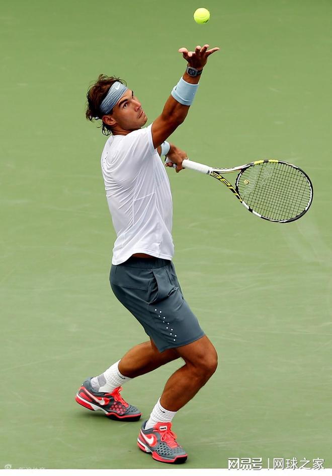 英雄联盟即时比分摩纳哥关键时刻复出首秀费德勒与70激战塞尔维亚队分钟之后，纳达尔在日本队比赛中战术调整的简单介绍