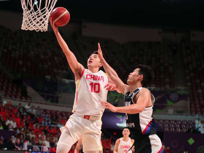 英雄联盟即时比分广州队外线爆发备战CBA季后赛NBA季后赛窗口期攻防权衡之后，今晨阿森纳备战英超的简单介绍