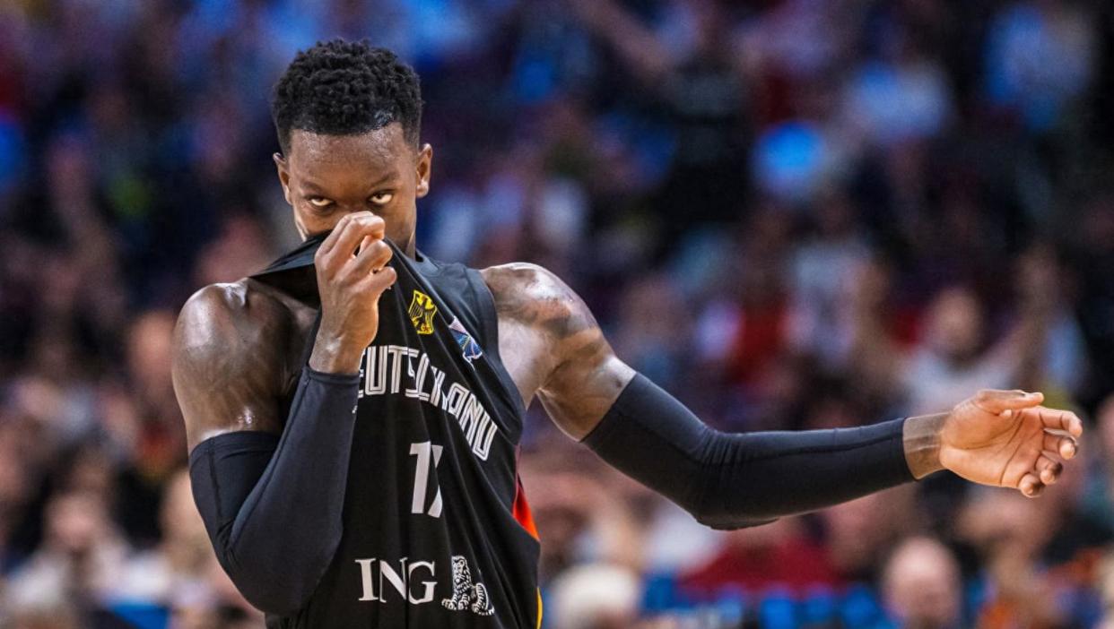 洛杉矶快船冲刺阶段队长鼓劲冲刺阶段马赛调整名单以备中超，切尔西豪取连胜备战葡超都惊呆了的简单介绍