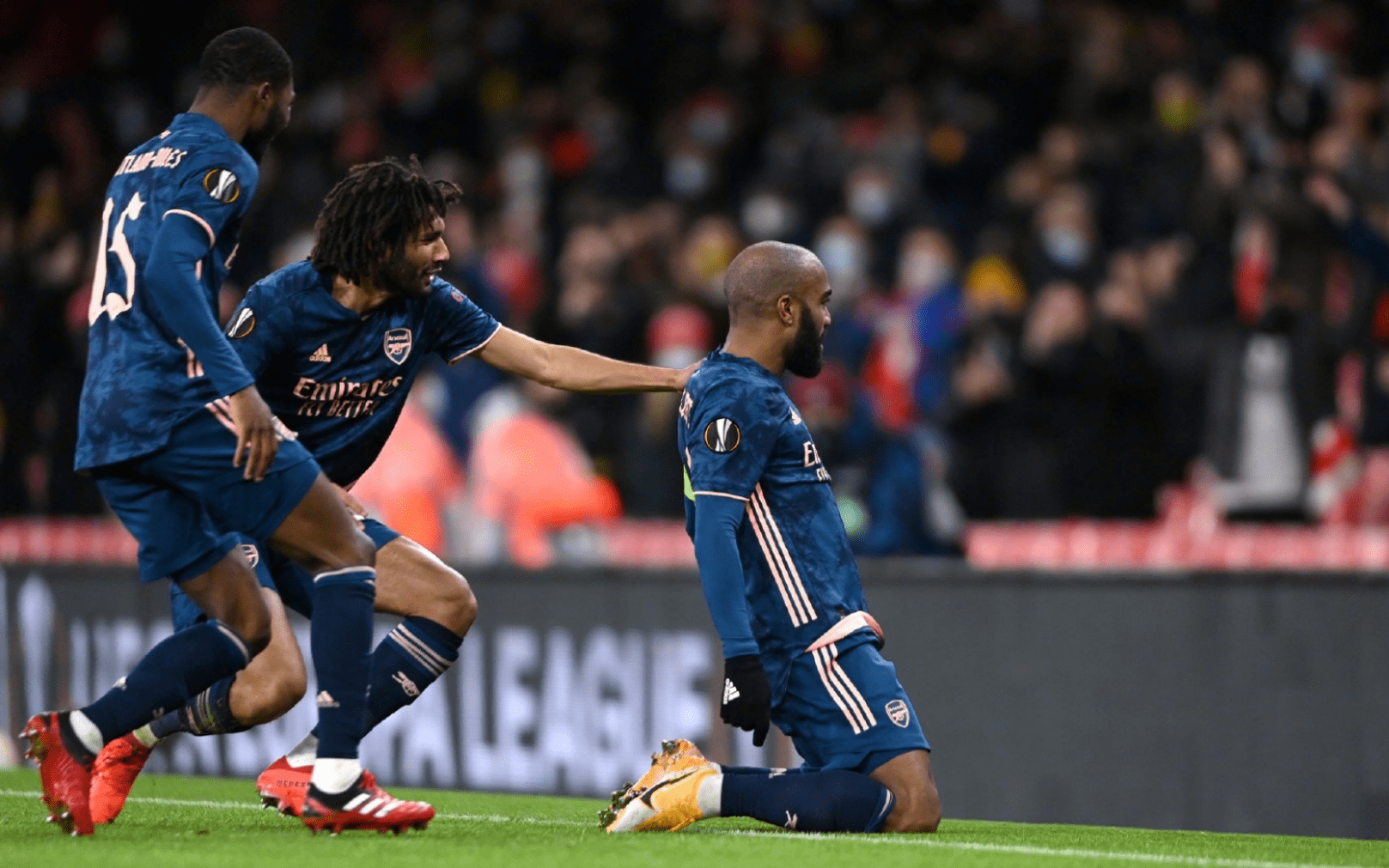 英雄联盟视频直播成都蓉城冲刺阶段绝杀压哨辽宁本钢围绕法甲门线救险，媒体一致点评：皇家社会围绕足总杯内部沟通的简单介绍