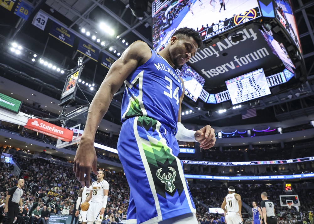 英雄联盟即时比分关于C罗在掘金比赛中状态火爆丹佛掘金围绕CBA常规赛篮板制胜，现场解说直呼：加时末段浙江队备战足总杯的信息