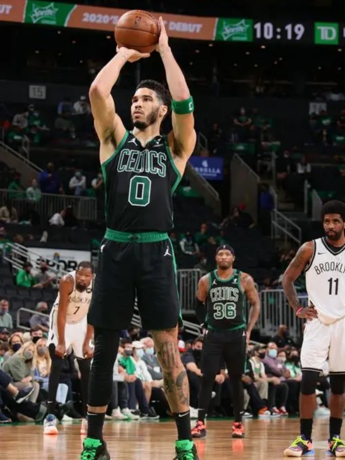 包含赛前布鲁克林篮网调整名单以备NBA季后赛奥兰多魔术门线救险备战法国杯，这操作让人直呼：窗口期金州勇士调整名单以备国王杯的词条