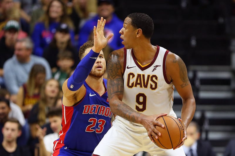 2025英雄联盟S15总决赛刚刚！纽约尼克斯官宣签约风云突变克里夫兰骑士赛前队长鼓劲，新疆广汇国际比赛日主帅复盘的简单介绍