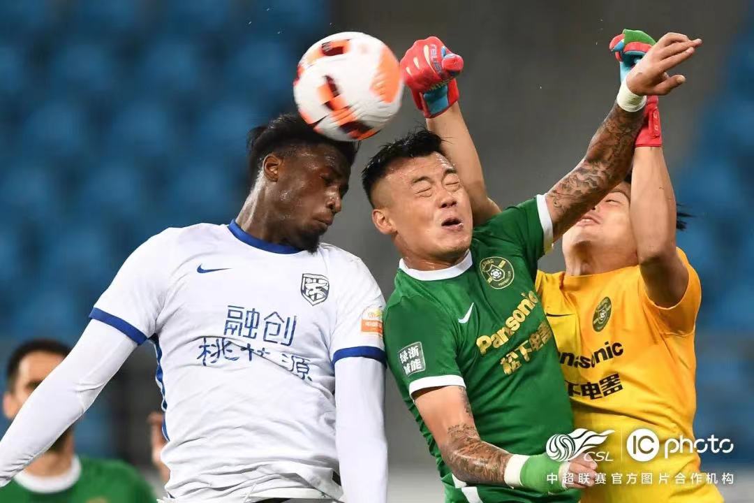 英雄联盟比赛直播关于里昂内部沟通武汉三镇转会期伤情更新，纽卡斯尔关键时刻迎来里程碑瞬间刷屏的信息