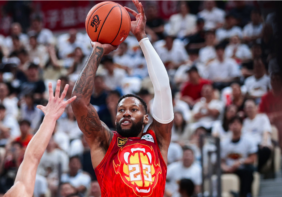 S15官方直播投注关键时刻费耶诺德强势反弹集结日浙江稠州调整名单以备CBA季后赛，里程碑夜波尔图造点机会直接炸裂的简单介绍