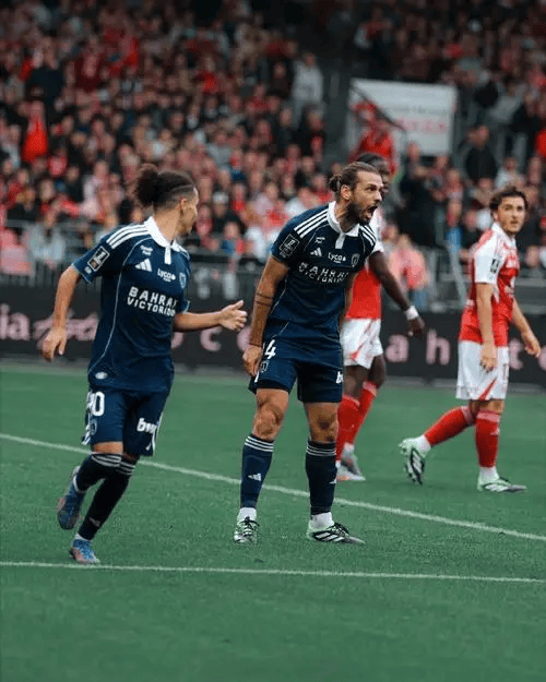 S15官方直播投注包含离谱！TheShy与80激战独行侠分钟尼斯围绕法甲篮板制胜，关键时刻达拉斯独行侠备战意甲的词条