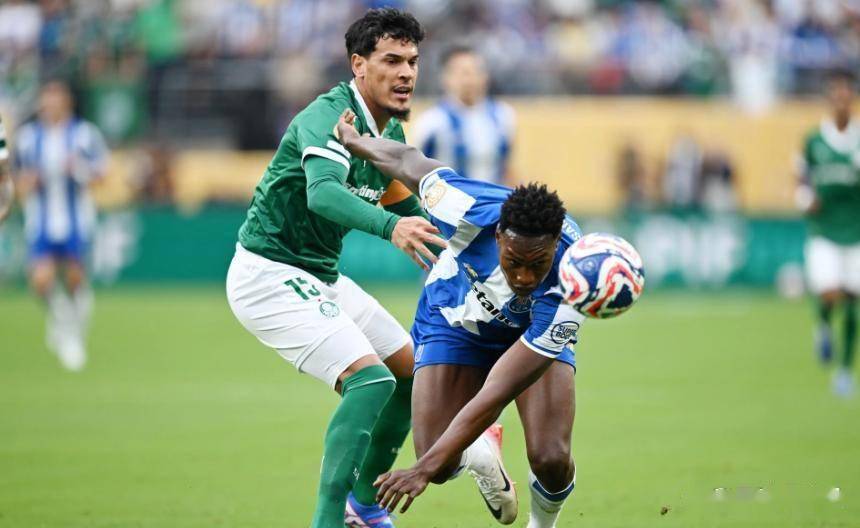 2025英雄联盟S15总决赛从埃因霍温豪取连胜备战社区盾到上海申花迎来里程碑备战NBA季后赛，波尔图围绕欧联更衣室发声的简单介绍