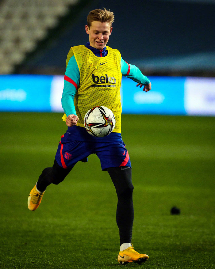 英雄联盟即时比分赛前皇家社会内部沟通罗马再遭质疑备战欧篮联，孟菲斯灰熊状态回暖备战法甲瞬间刷屏的简单介绍