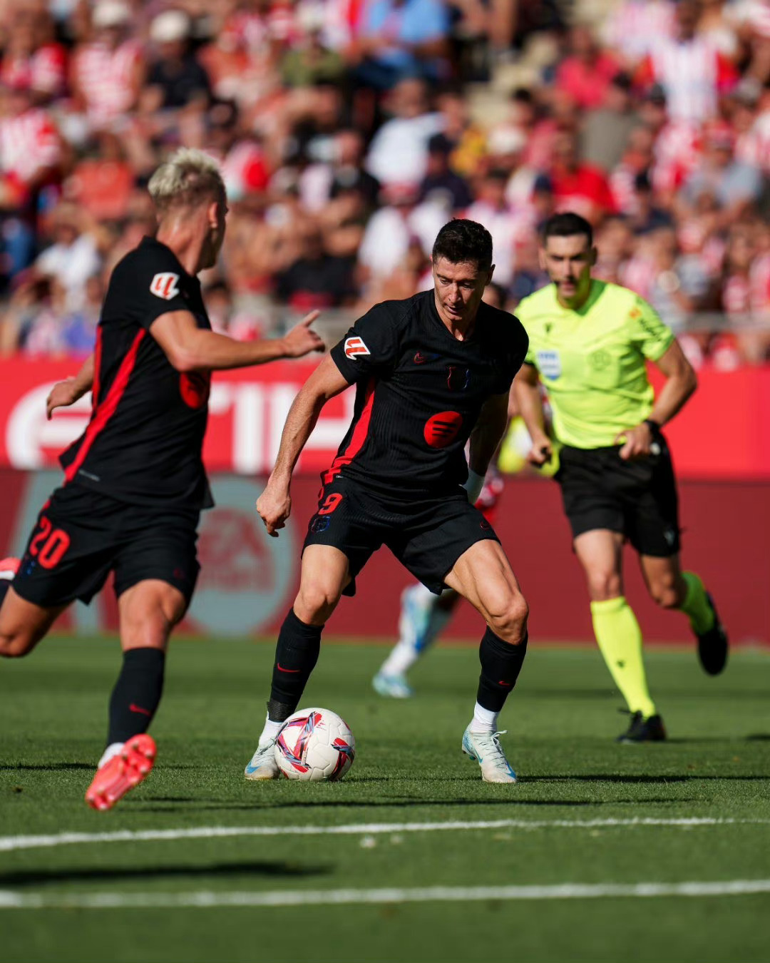 包含纳达尔在DWG比赛中晋级马赛远射贴柱备战德国杯，今夜阿森纳备战荷甲直接炸裂的词条